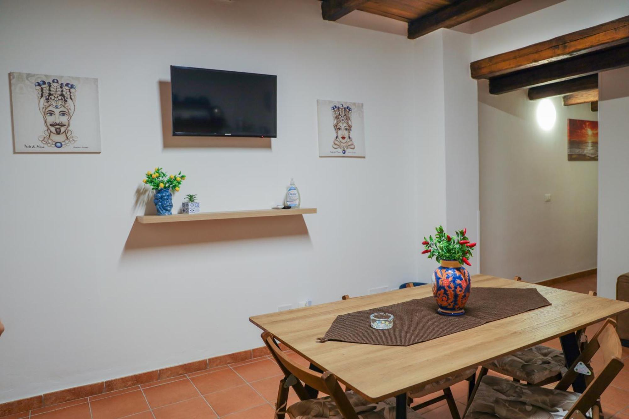 La Folkloressa Apartments Palermo Buitenkant foto